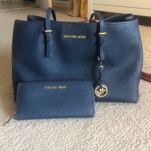 Michael kors purse + wallet